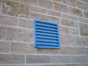 Lüftungsjalousie einbruchsgesichert